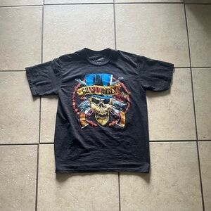 Guns N Roses Rock N Roll Bravado Skull Guns Rose Blk T-Shirt Medium